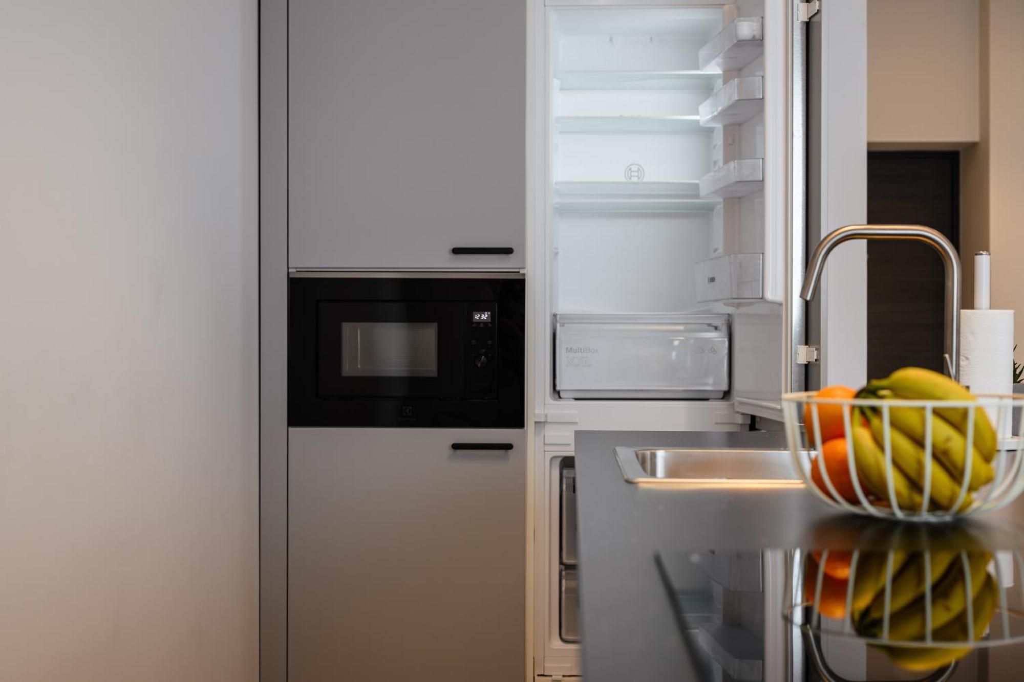 Мм Group Apartment Uzhhorod Ngoại thất bức ảnh
